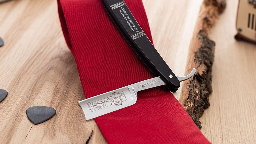 Image of Dovo Straight Razor, Ebony Barbarossa, 5/8