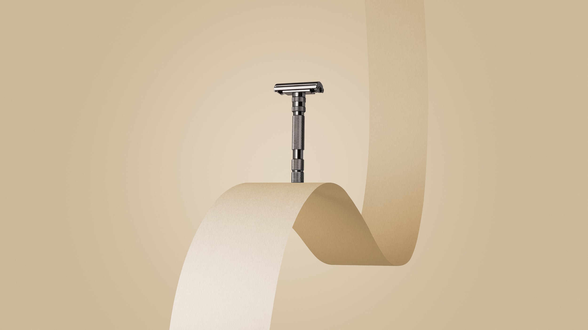 Image of Rockwell T2 Adjustable Safety Razor - Gunmetal (Twist-to-Open)-2
