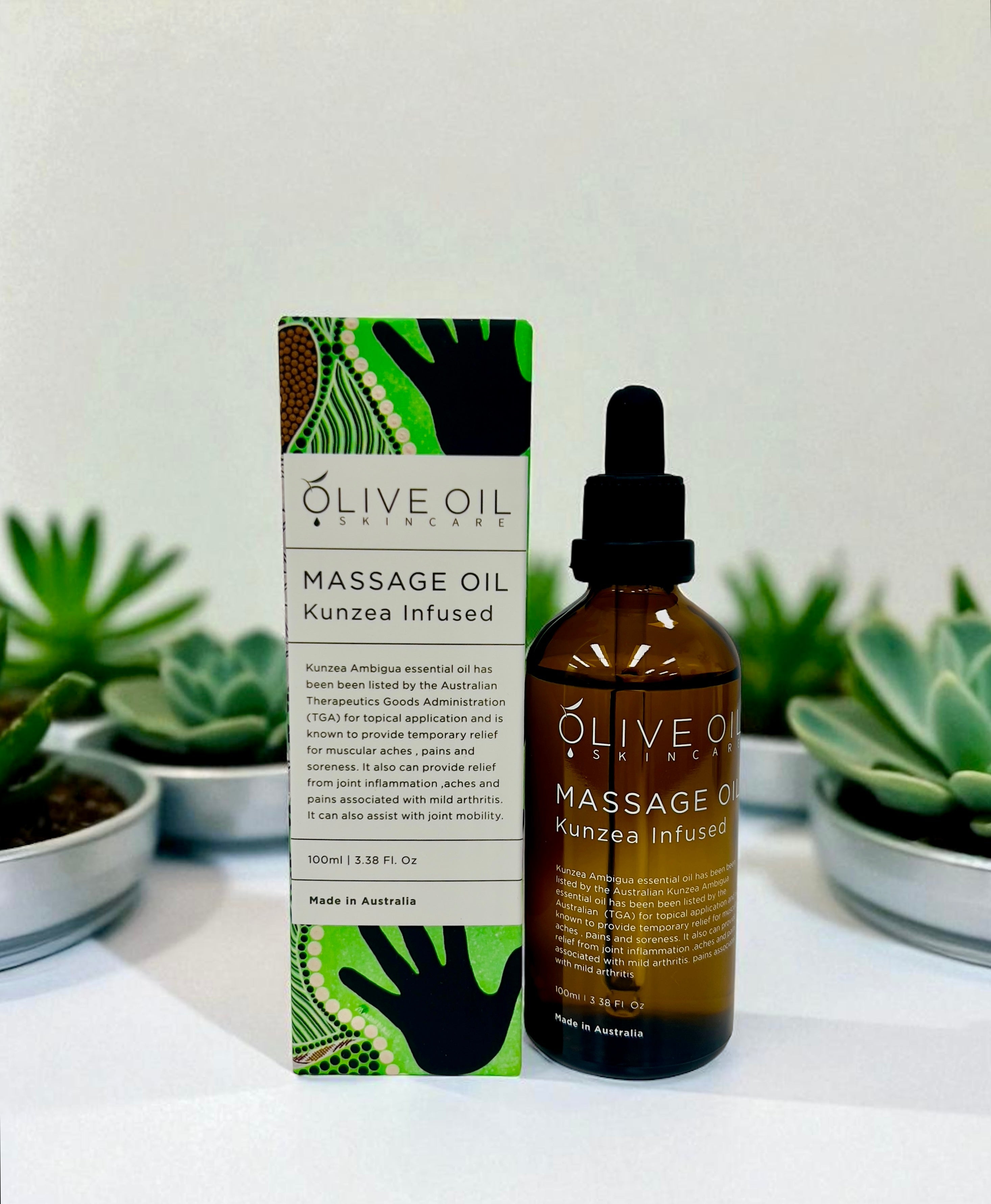 Image of Massage Oil, 100ml- Kunzea Ambigua Infused.-0