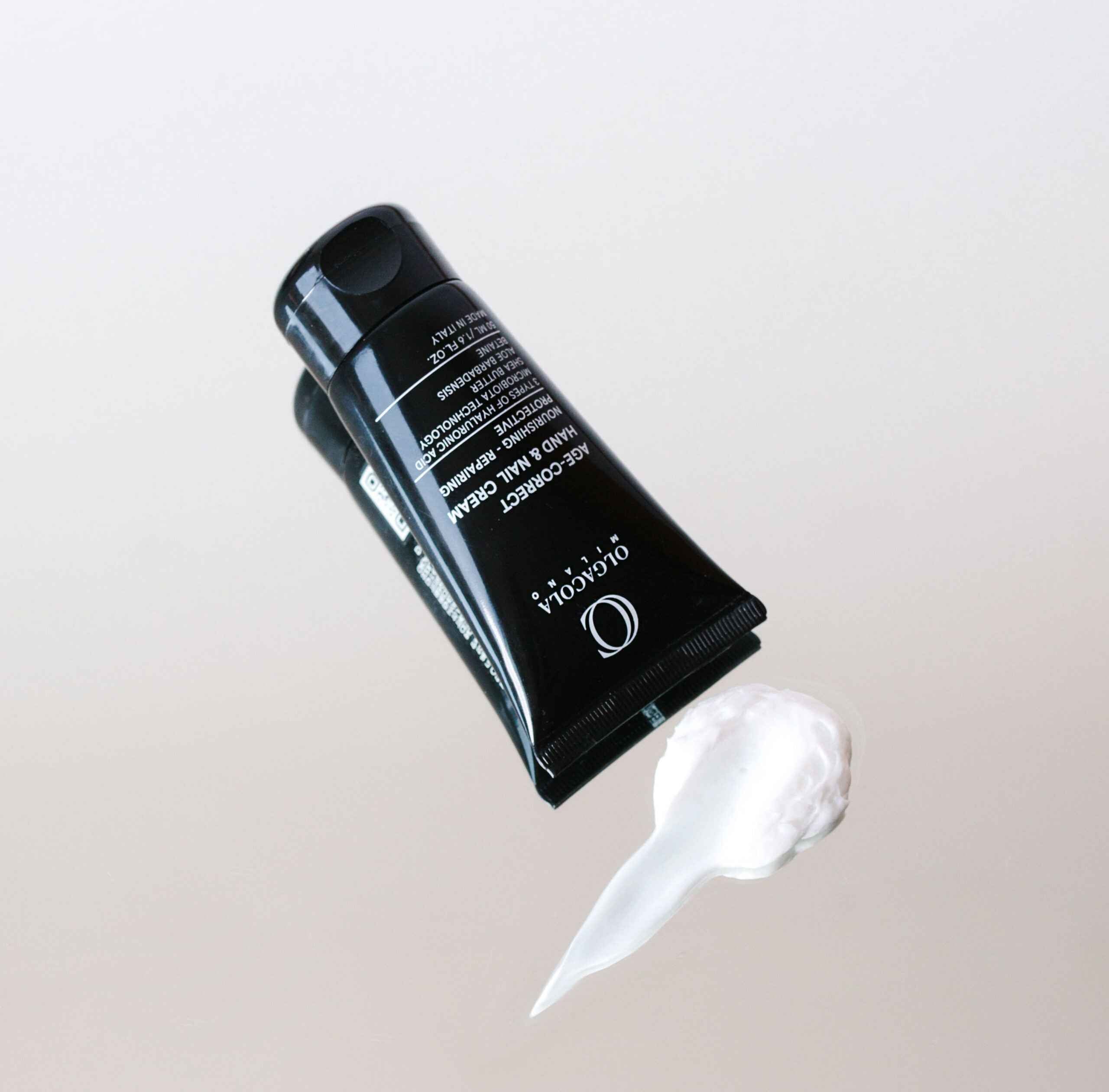 Image of Age-Correct. Hand & Nail Cream Acido Ialuronico e Probiotici