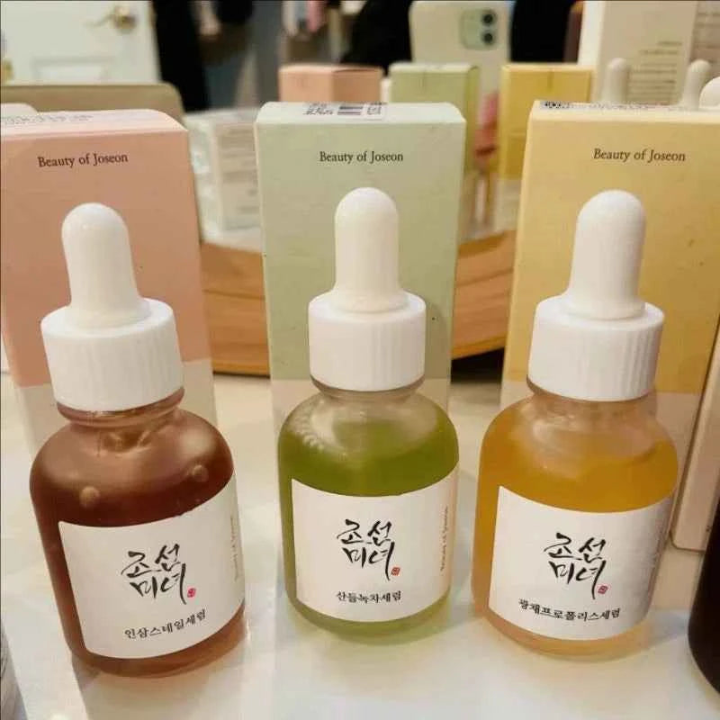 Image of Koreanisches feuchtigkeitsspendendes, beruhigendes, beruhigendes, leuchtendes, tiefes Serum, grüner Tee, Panthenol, Propolis, Niacinamid, Ginseng, Schneckenschleim, Reishaut