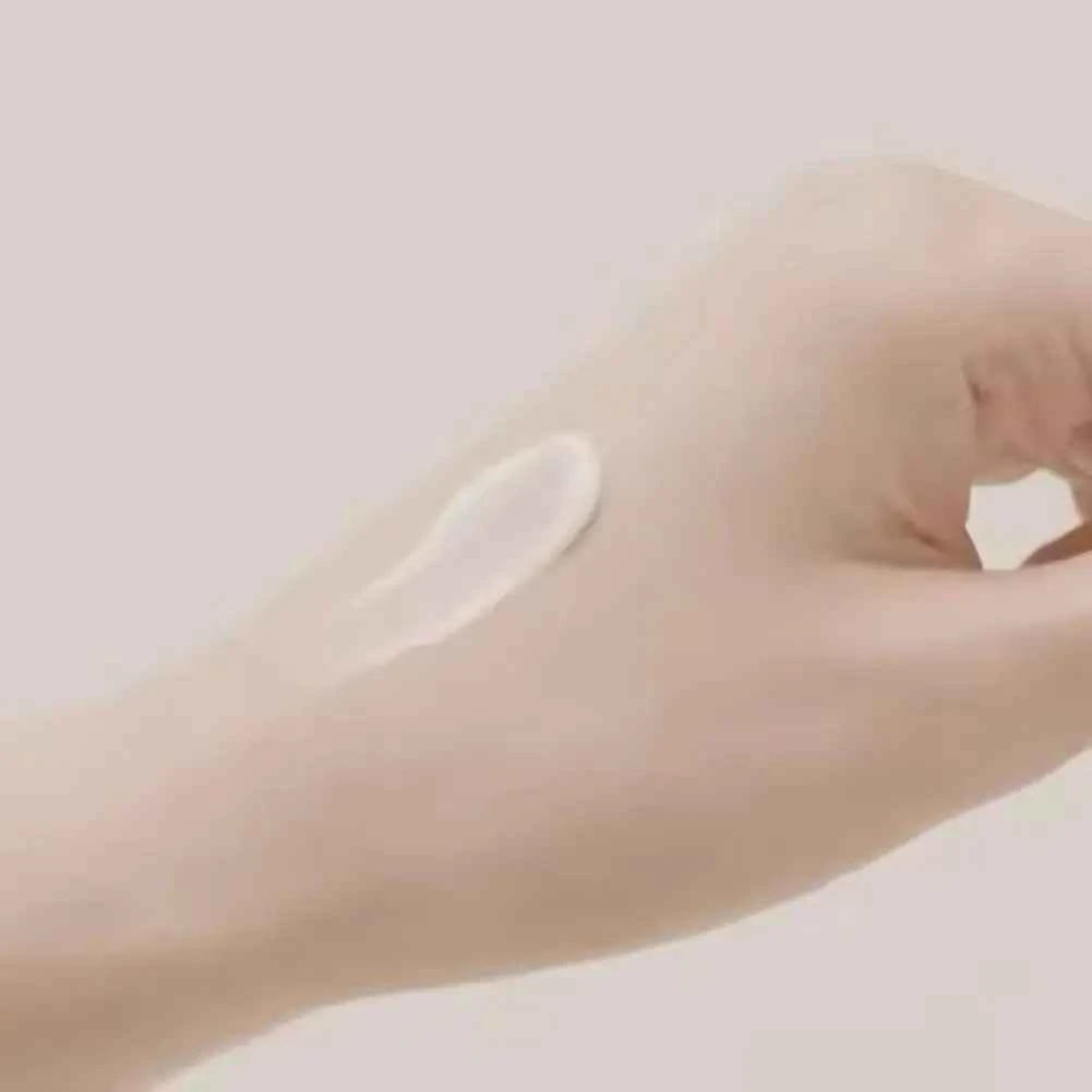 Image of Haruharu Hyaluronsäure-Creme 3-in-1 Serum-Creme Gesichtspflege-Feuchtigkeitsgel mit Gel-Textur Vereinfacht die Hautpflege Koreanische Tägliche Anwendung