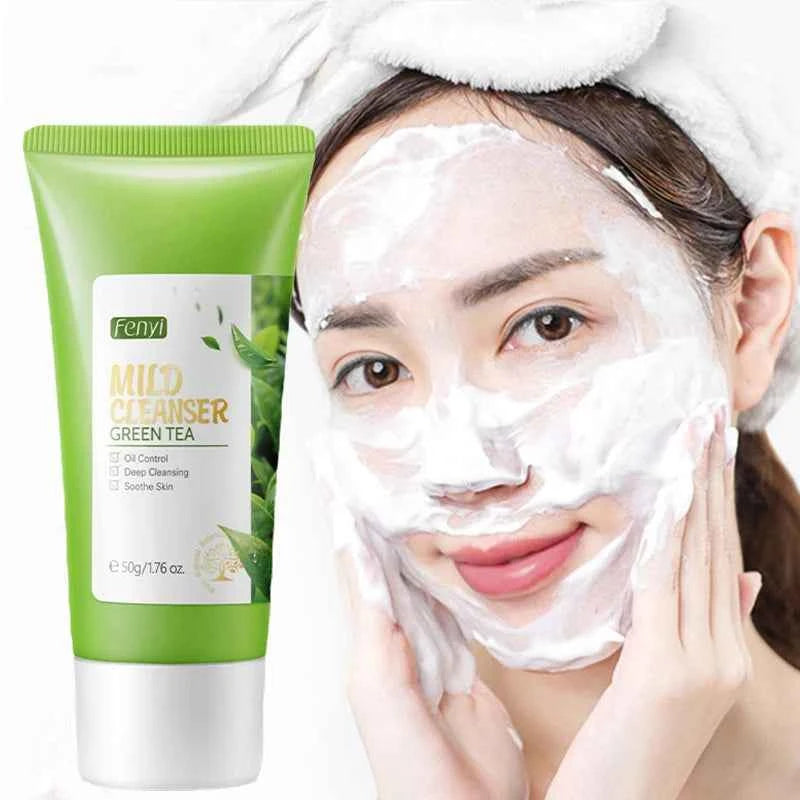 Image of Gesichtspflege-Set Sakura / Grüner Tee Gesichtscreme Nährende Haut Gesichtsserum Glättende Augencreme Hautpflege Koreanische Kosmetik
