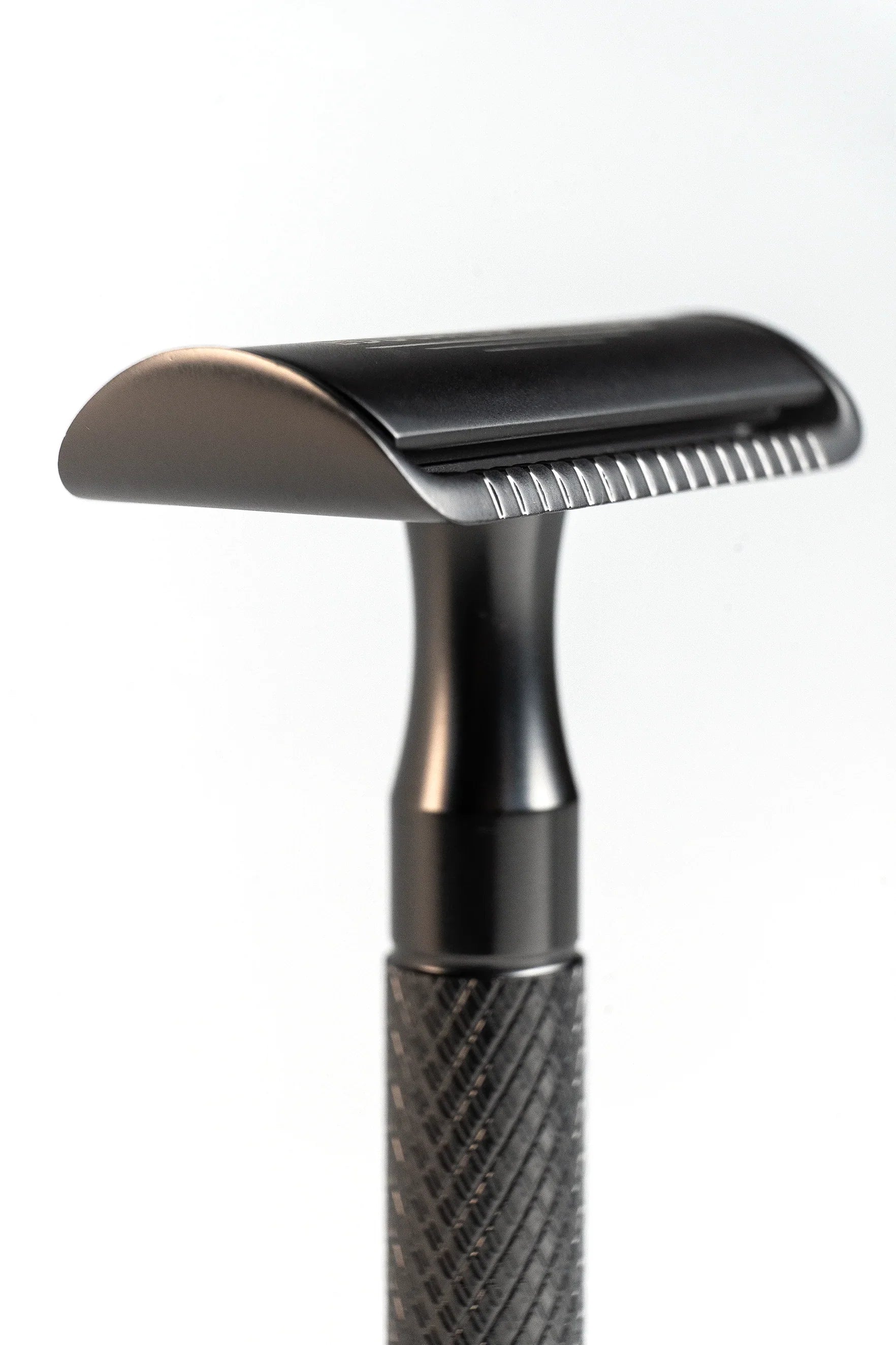 Image of Educated Beards Safety Razor with Stand & 10 Blades-3