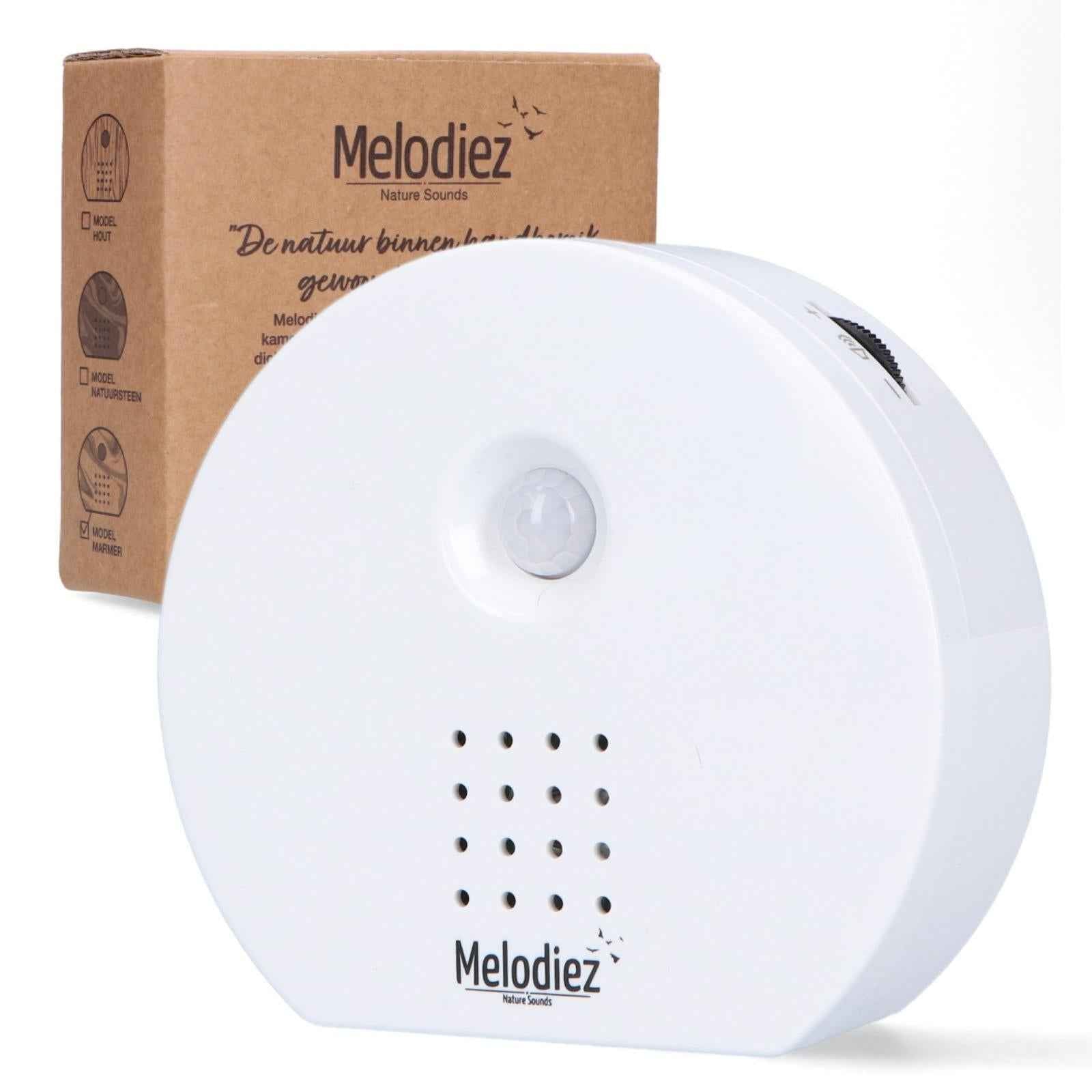 Image of Melodiez Musikbox Weiß – Naturklänge mit Bewegungssensor – Kompakte Soundbox für beruhigende Vogelstimmen, Meeresrauschen & Dschungelklänge-0
