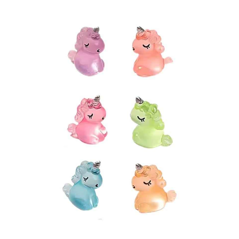 Image of Glow in the Dark Einhörner – 6er Set – Bunte Mini – Einhörner 2,5cm – Leuchtend im Dunkeln – Für Terrarium, Pflanzenecke & Schreibtisch – Deko-0