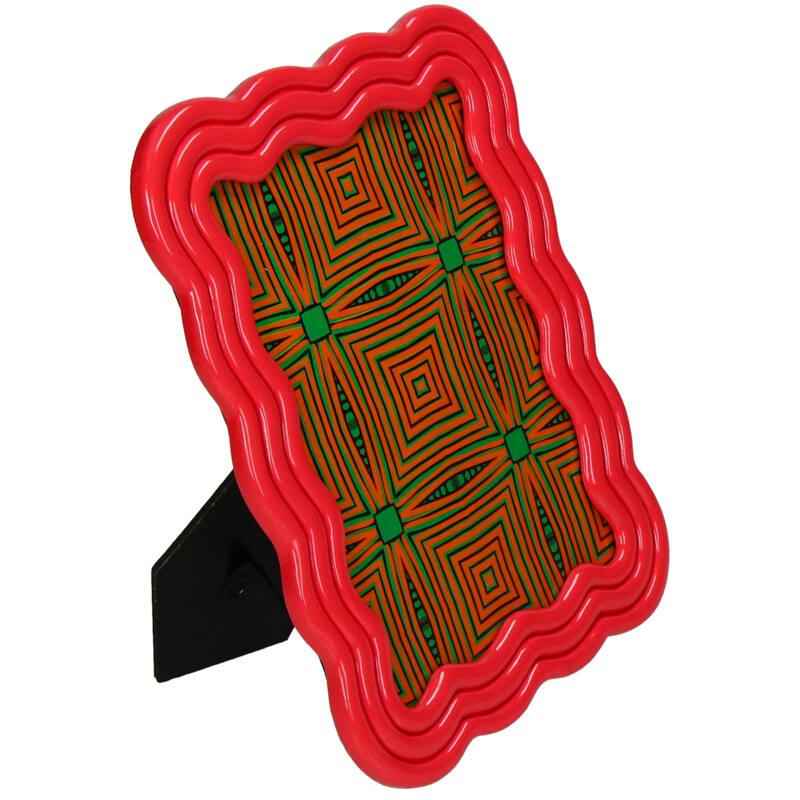 Image of Fotorahmen – Gebogenes Polyresin – Rosa – 13x18cm – Eleganter Bilderrahmen in geschwungener Form – Für Fotos, Portraits & Erinnerungen – Tisch-1