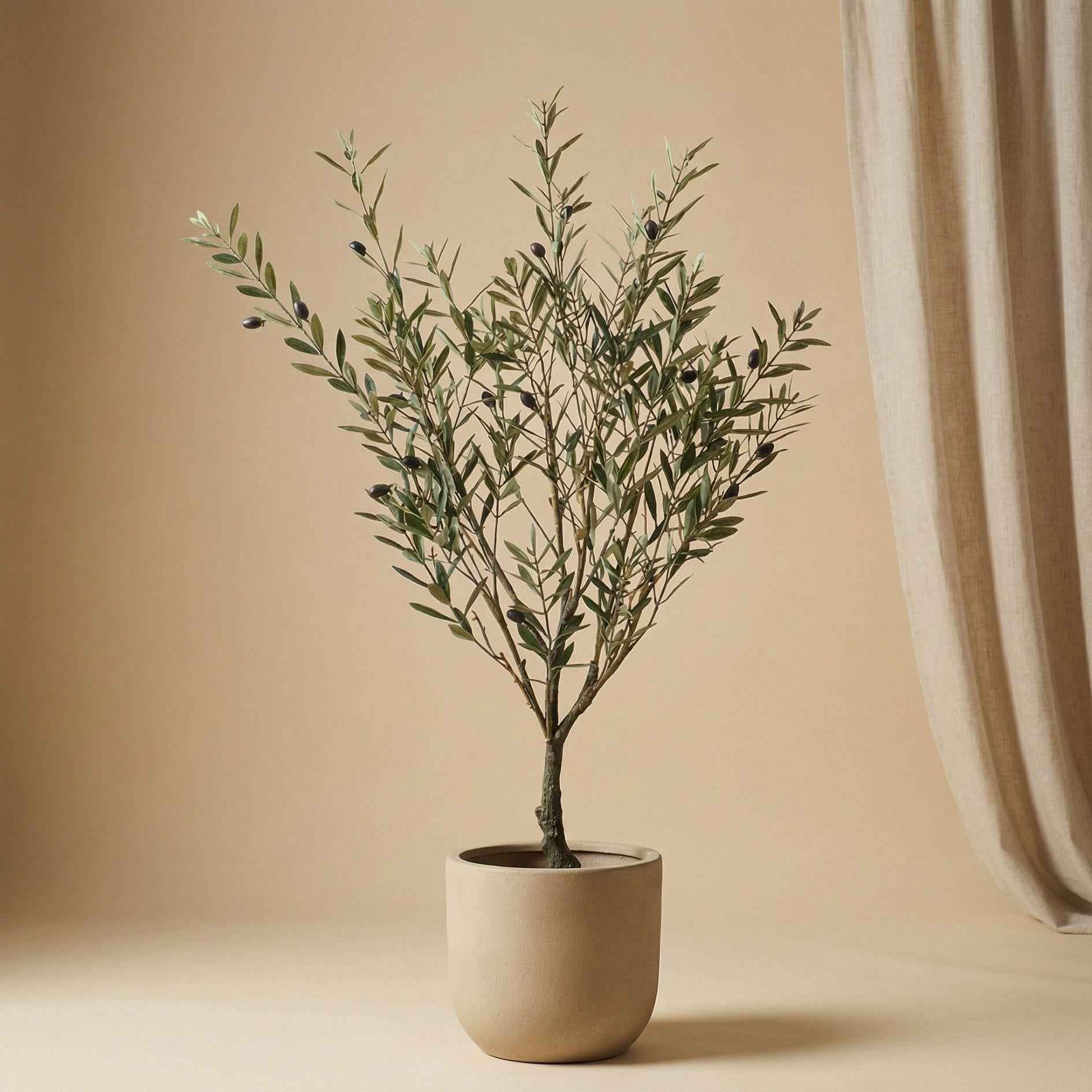 Image of Künstlicher Olivenbaum UV 90cm im Topf – Kunstpflanze für außen & innen – realistische Oliven & grün