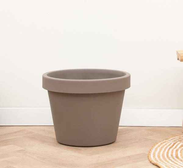 Image of Topf Lira Tortora – Ø75cm x 68cm hoch – Moderner Pflanztopf in elegantem Tortora – Robust & vielseitig für Garten & Innenbereich-1