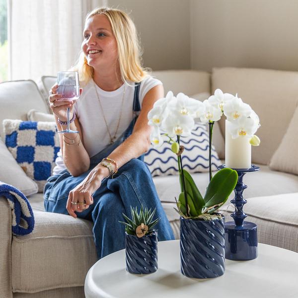 Image of Candy Dekotopf – Hoch – Blau – Ø9cm – Moderner Keramiktopf in kräftigen Farben – Stilvoller Pflanzentopf für Zimmerpflanzen, Orchideen & Sukkulenten-3